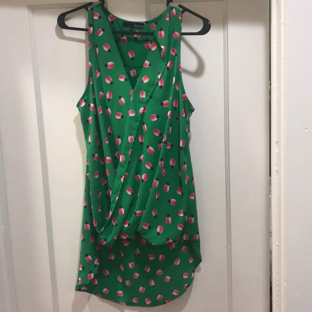 Pineapple tank